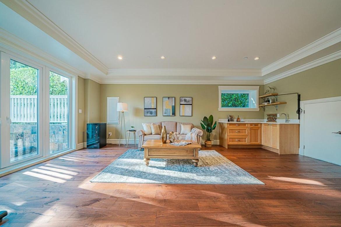 Spacious Cozy House In Vancouver West المظهر الخارجي الصورة
